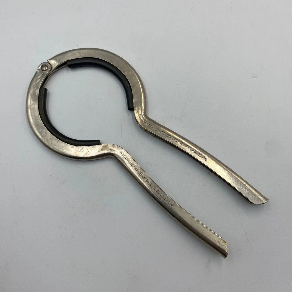 Vintage The Gunnard Co Minneapolis Jar Opener Metal Tool Pat‎ 2055854 Silver